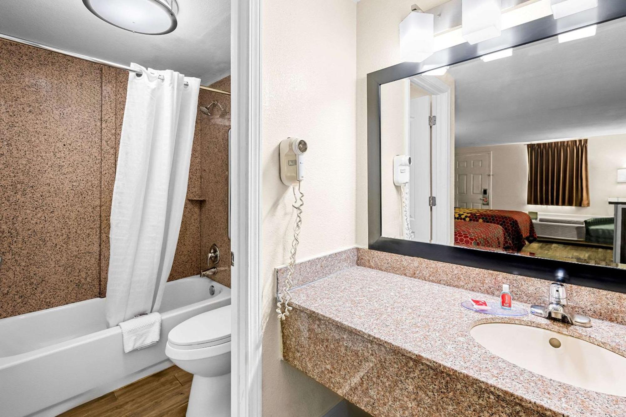 Econo Lodge Kingsport Esterno foto